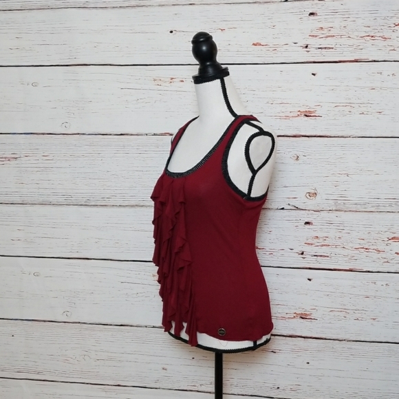 GUESS // burgundy ruffle tank sparkly detail - Picture 4 of 8